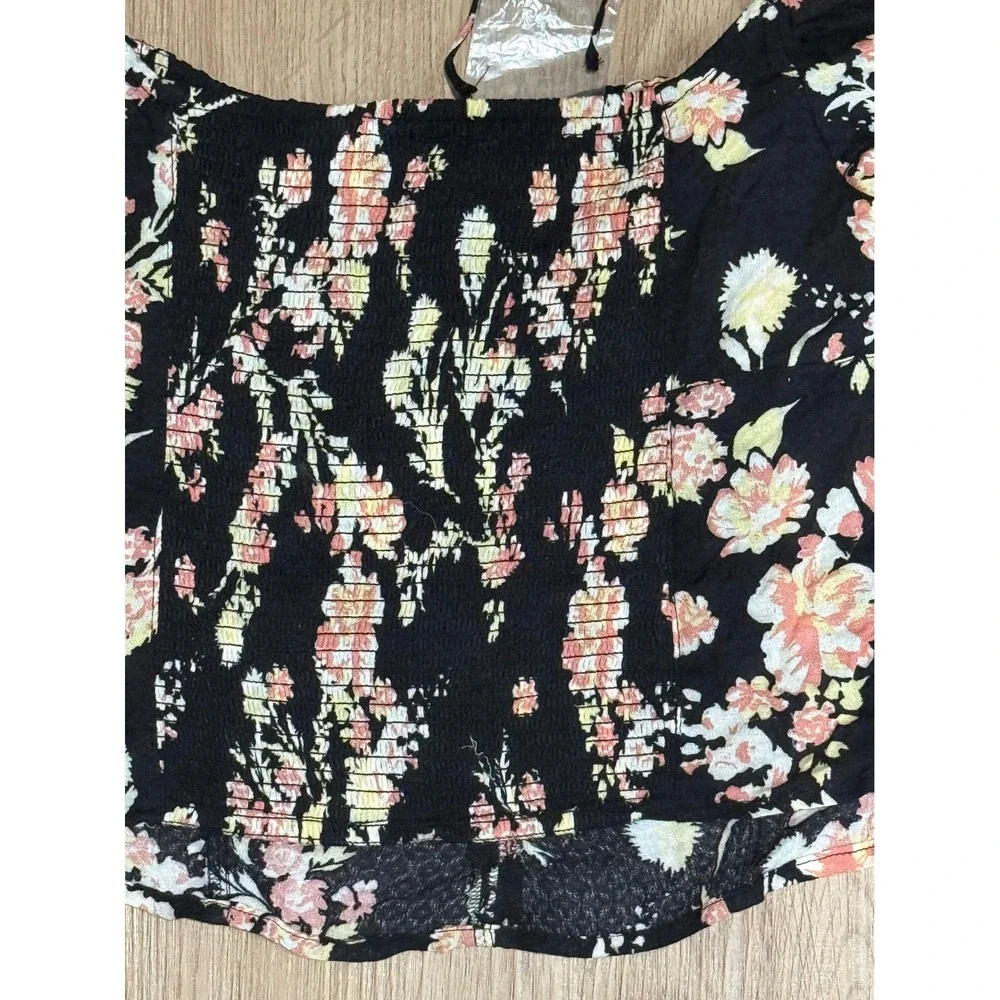 Free People Hilary Printed Top Black Combo Size Medium Crop Boho NWT $98